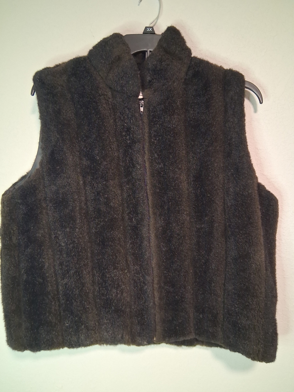 Vintage Polar Magic Black Fuzzy Fleece Vest Size XL Soft Plush Cozy Warm